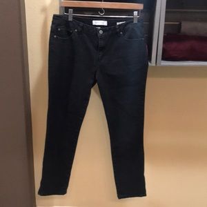 Kenneth Cole Black skinny jeans